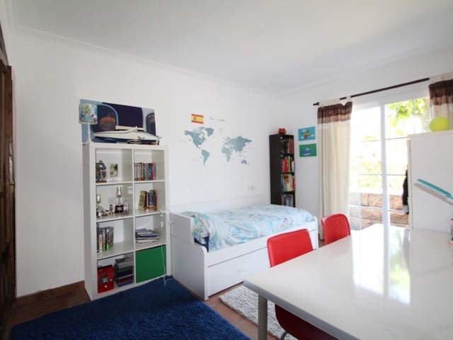 2 soveværelse Lejlighed til salg i Santa Ponsa, Calvià med swimmingpool - € 650.000 (Ref: 9982691)
