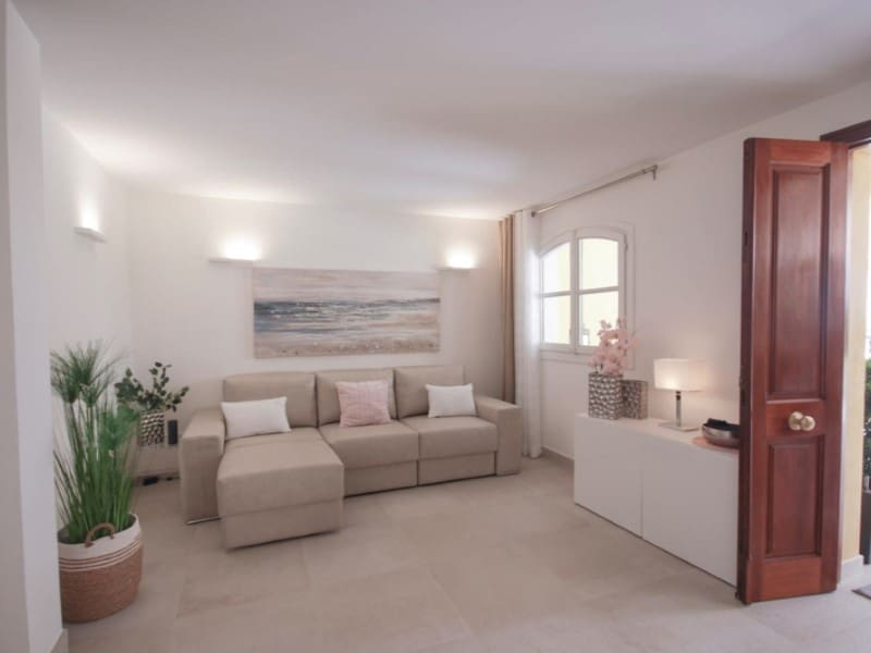 2 soveværelse Byhus til leje i Santa Ponsa med swimmingpool garage - € 4.000 (Ref: 9982692)