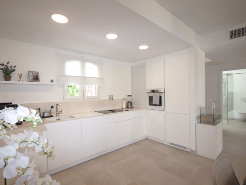 2 soveværelse Byhus til leje i Santa Ponsa med swimmingpool garage - € 4.000 (Ref: 9982692)