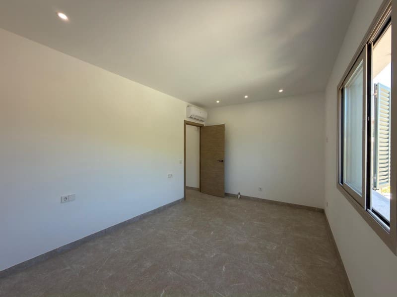 3 sypialnia Willa do wynajęcia w Calvia z basenem garażem - 3 500 € (Ref: 9996845)