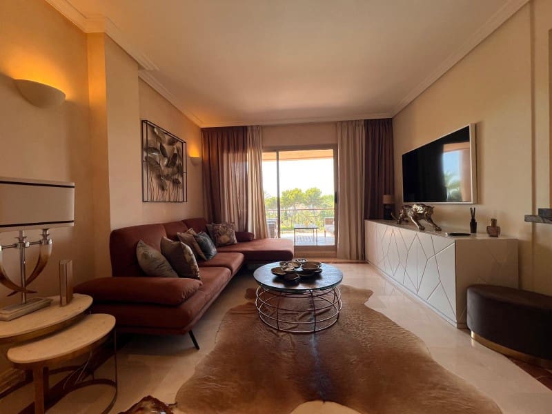 1 soverom Leilighet til leie i Santa Ponsa med svømmebasseng garasje - € 3 000 (Ref: 9999574)