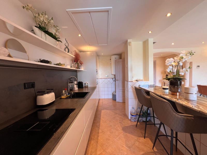 1 soverom Leilighet til leie i Santa Ponsa med svømmebasseng garasje - € 3 000 (Ref: 9999574)