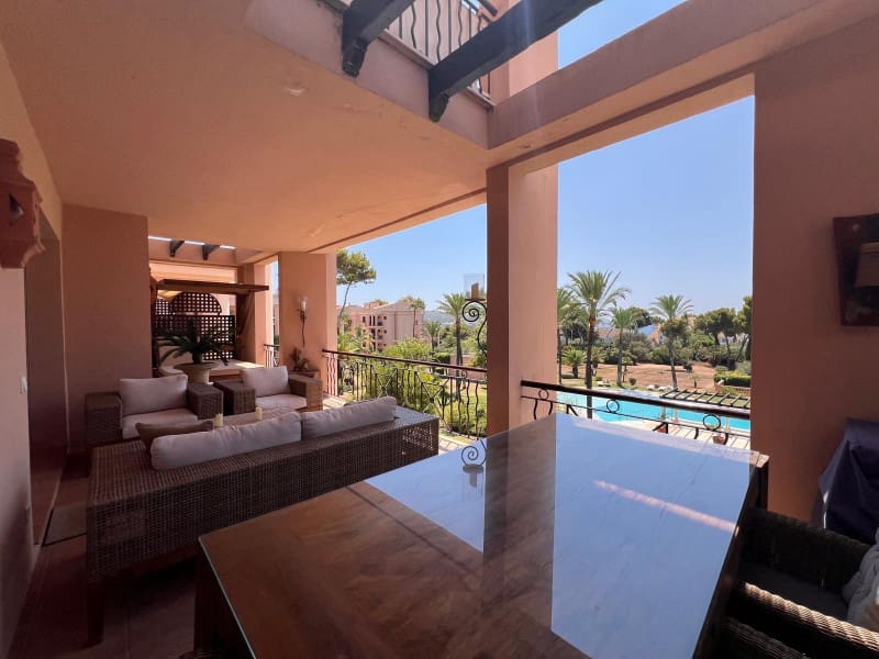 1 soverom Leilighet til leie i Santa Ponsa med svømmebasseng garasje - € 3 000 (Ref: 9999574)
