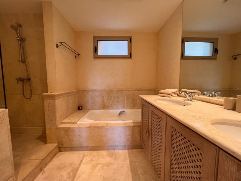 1 soverom Leilighet til leie i Santa Ponsa med svømmebasseng garasje - € 3 000 (Ref: 9999574)