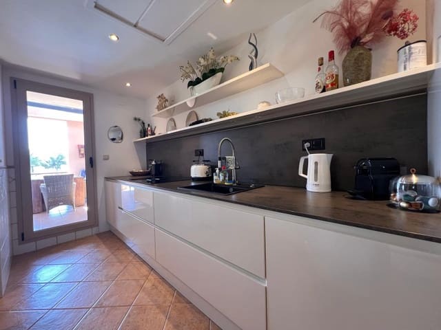 1 soverom Leilighet til leie i Santa Ponsa, Calvià med svømmebasseng garasje - € 3 000 (Ref: 9999574)
