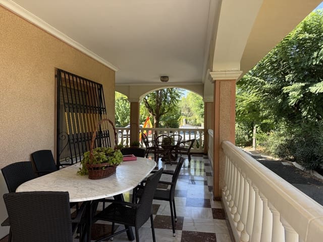 4 chambre Finca/Maison de Campagne à vendre à Novelda avec piscine garage - 590 000 € (Ref: 10032222)