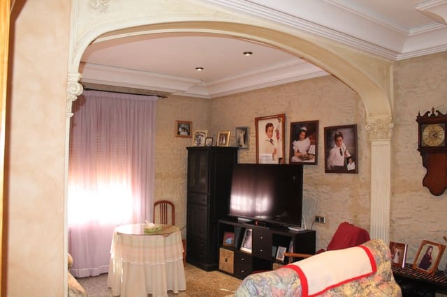 5 bedroom Terraced Villa for sale in Hondón de las Nieves - € 269,000 (Ref: 6385420)