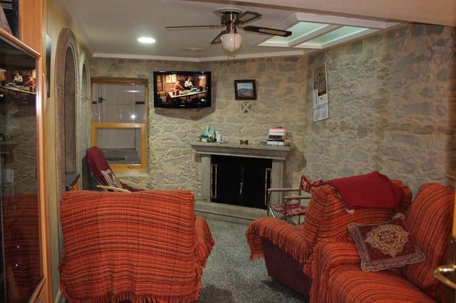 5 bedroom Terraced Villa for sale in Hondón de las Nieves - € 269,000 (Ref: 6385420)