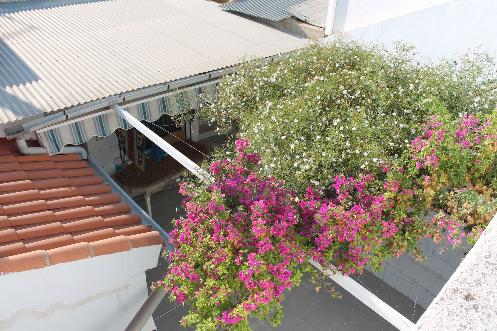 5 soverom Rekkehus til salgs i Hondon de las Nieves - € 269 000 (Ref: 6385420)