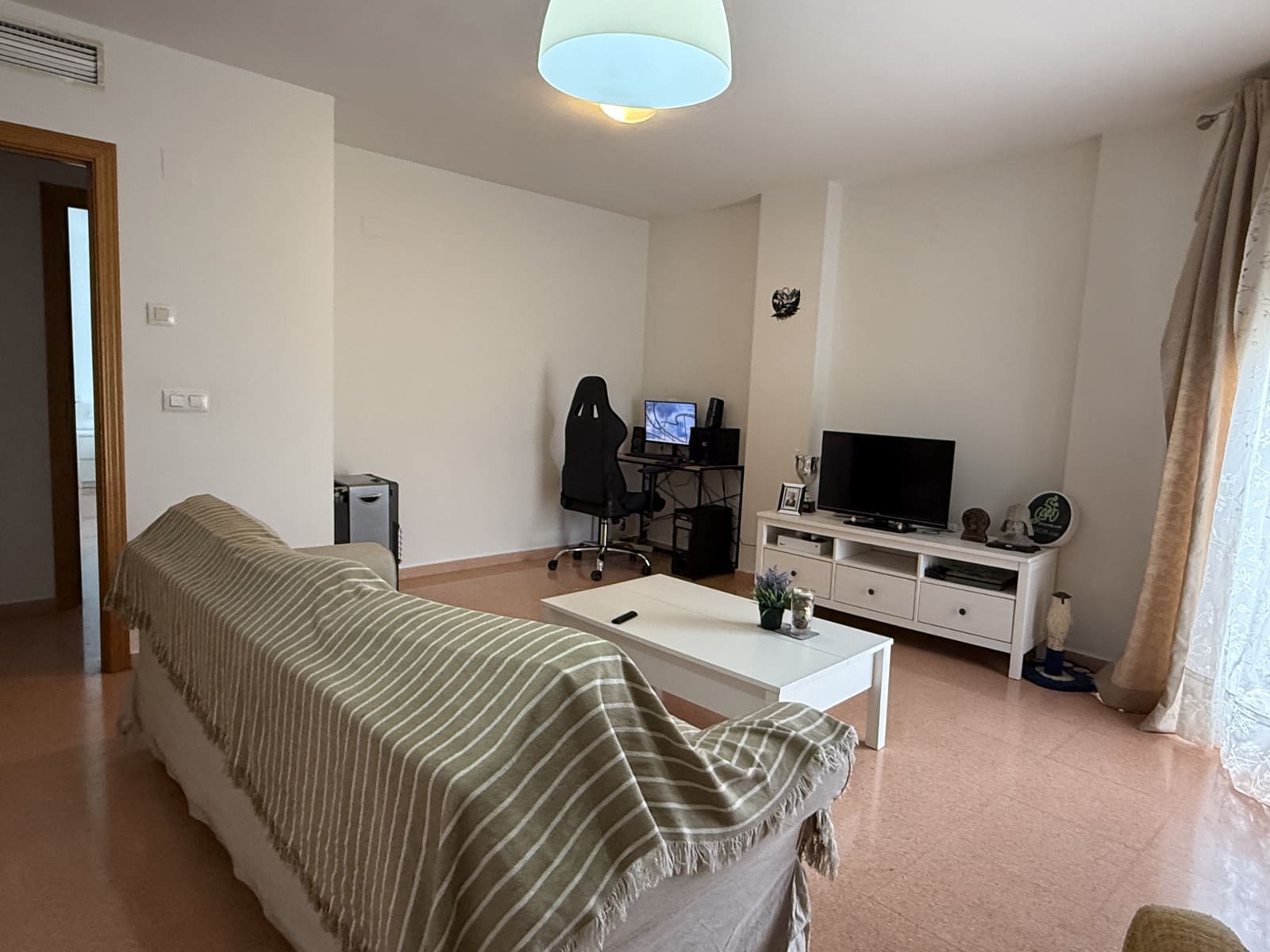 3 Zimmer Apartment zu vermieten in Hondon de las Nieves - 650 € (Ref: 6845630)