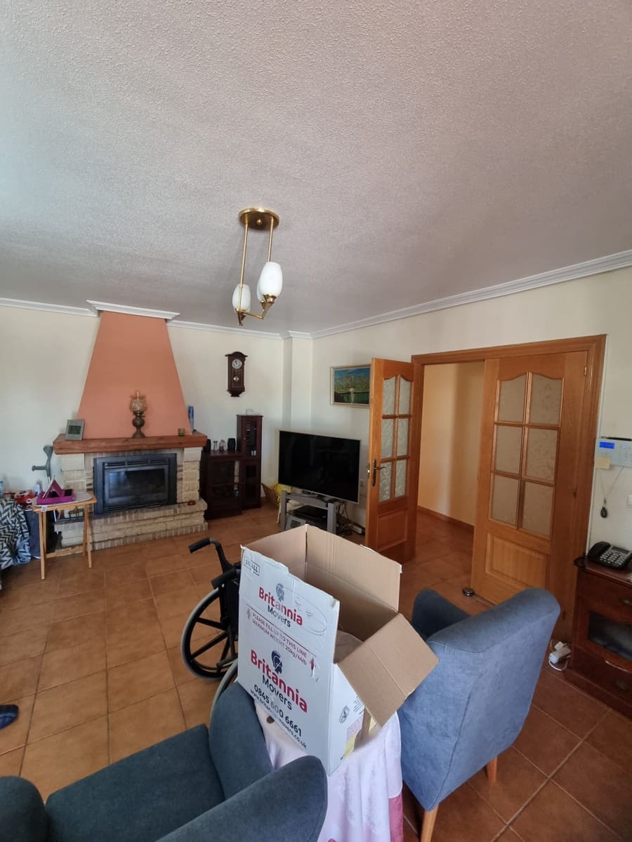 4 soveværelse Villa til salg i Elche / Elx med swimmingpool garage - € 313.000 (Ref: 9872578)