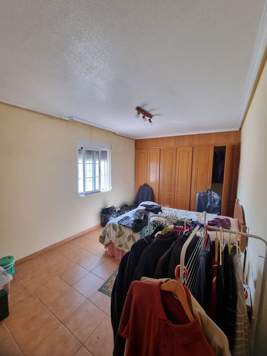 4 soveværelse Villa til salg i Elche / Elx med swimmingpool garage - € 313.000 (Ref: 9872578)
