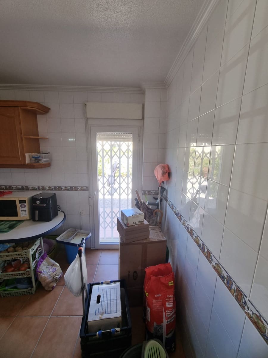 4 soveværelse Villa til salg i Elche / Elx med swimmingpool garage - € 313.000 (Ref: 9872578)