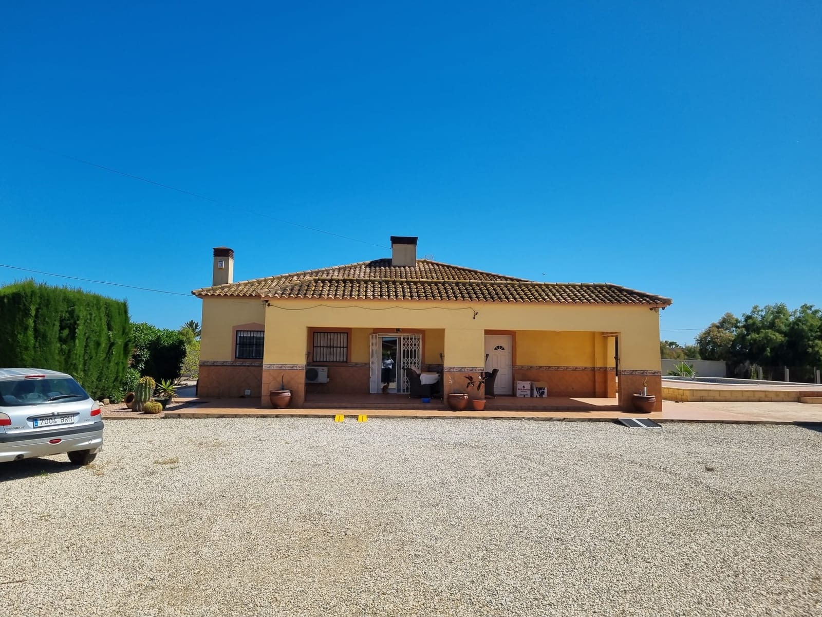 4 soveværelse Villa til salg i Elche / Elx med swimmingpool garage - € 313.000 (Ref: 9872578)