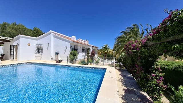 4 chambre Villa/Maison à vendre à Barranco Hondo - Varadero  , La Nucia avec piscine - 650 000 € (Ref: 10024649)