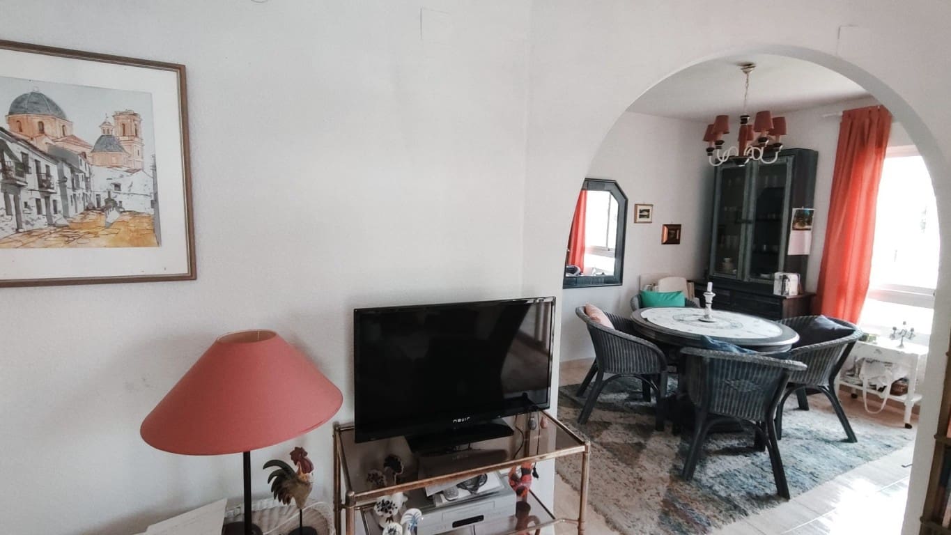 Apartamento de 3 habitaciones en Albir en venta con piscina - 290.000 € (Ref: 10024650)