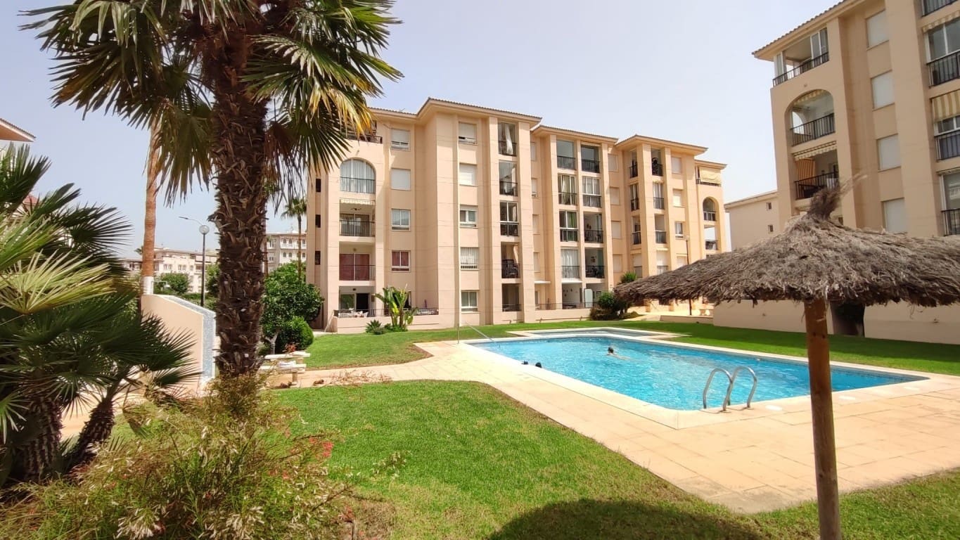 Apartamento de 3 habitaciones en Albir en venta con piscina - 290.000 € (Ref: 10024650)