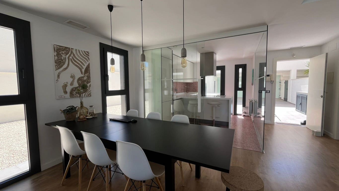 3 soveværelse Villa til salg i Albir med swimmingpool - € 750.000 (Ref: 10024651)