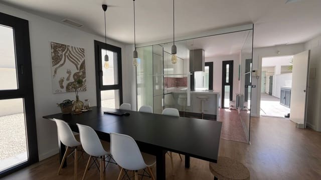 3 soveværelse Villa til salg i Albir, Alfaz del Pi / L'Alfàs del Pi med swimmingpool - € 750.000 (Ref: 10024651)