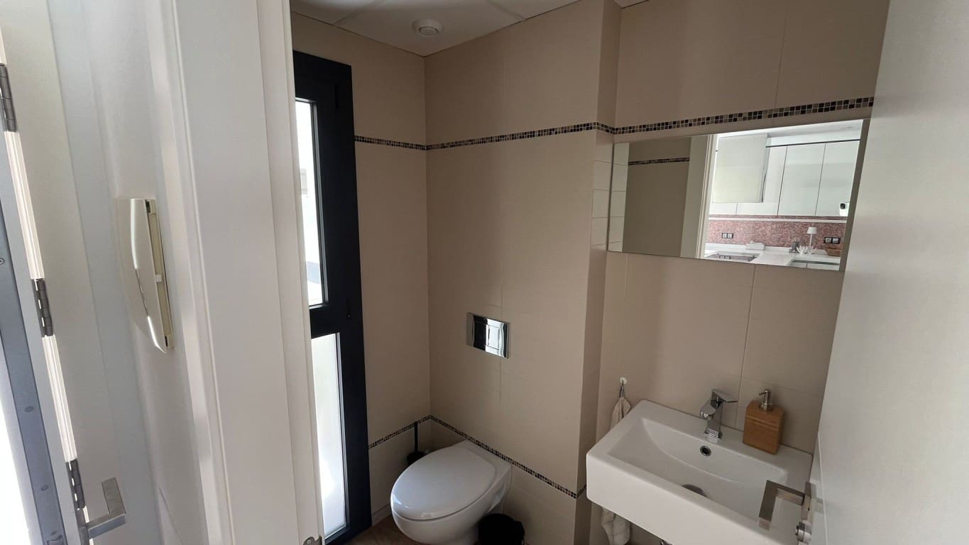 3 soveværelse Villa til salg i Albir med swimmingpool - € 750.000 (Ref: 10024651)