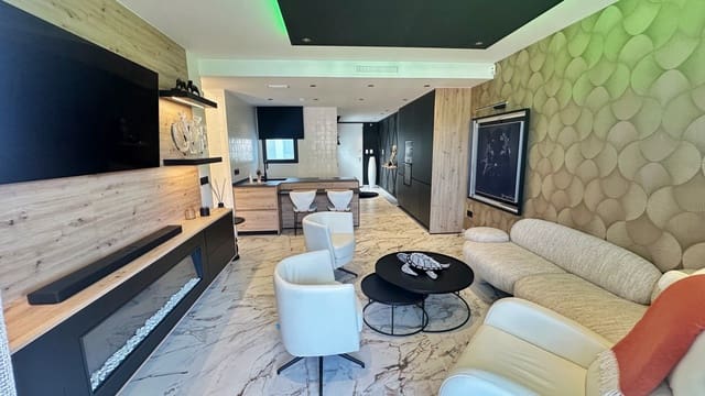 2 sypialnia Apartament na sprzedaż w Albir, Alfaz del Pi / L'Alfàs del Pi z basenem - 799 000 € (Ref: 10024653)
