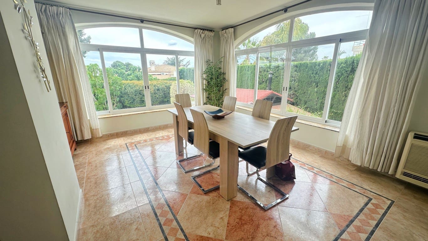 5 makuuhuone Huvila myytävänä paikassa Benidorm mukana uima-altaan - 895 000 € (Ref: 10024654)