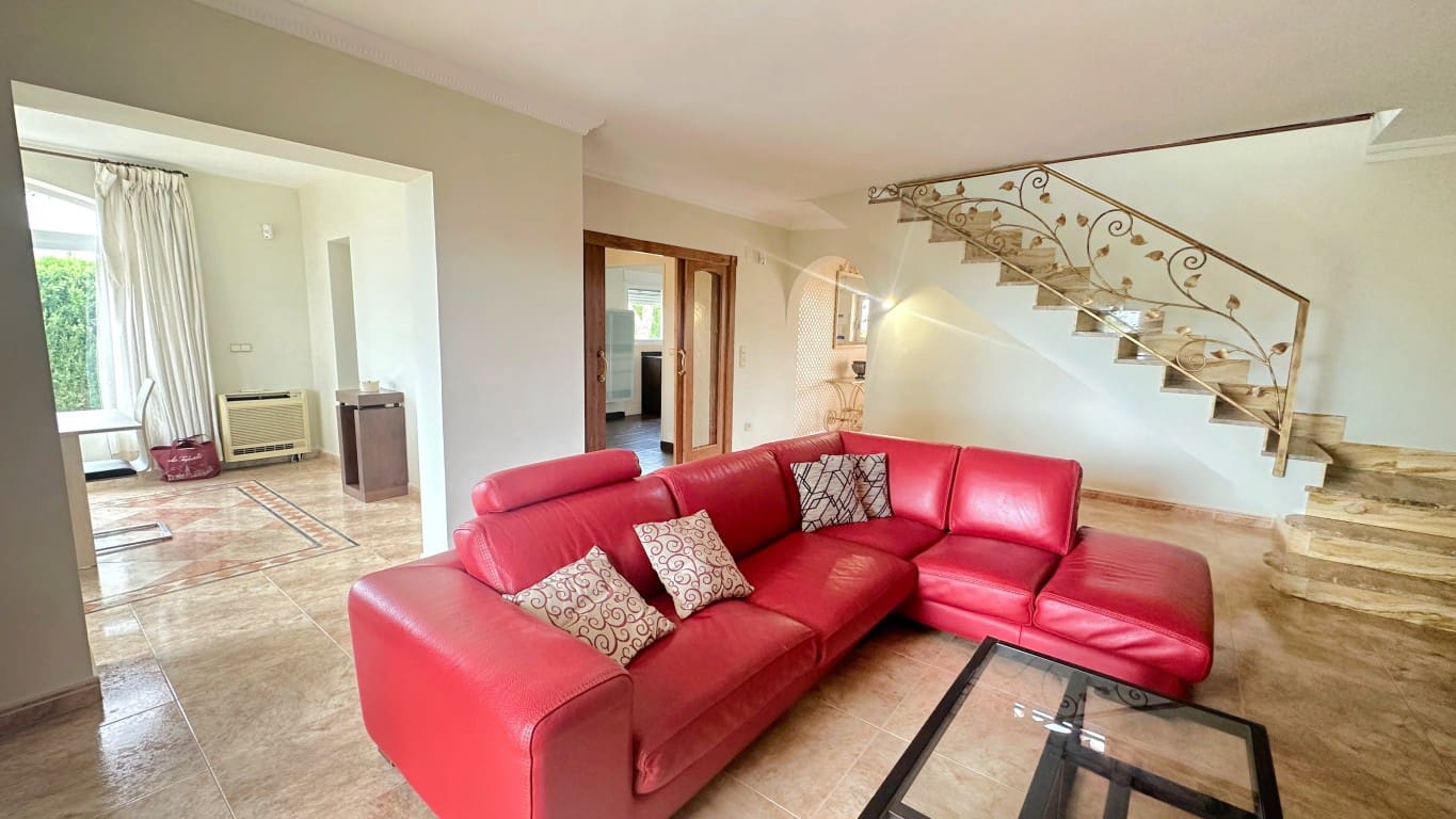 5 makuuhuone Huvila myytävänä paikassa Benidorm mukana uima-altaan - 895 000 € (Ref: 10024654)
