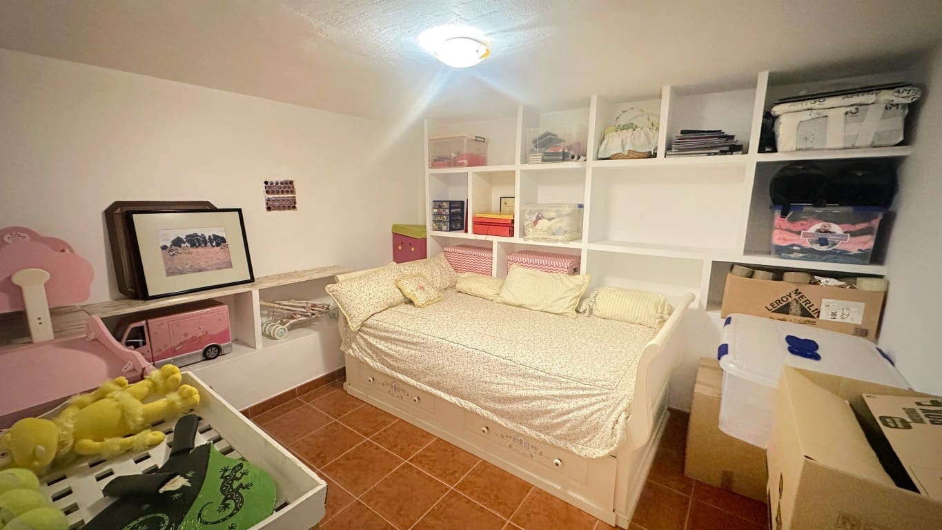 5 makuuhuone Huvila myytävänä paikassa Benidorm mukana uima-altaan - 895 000 € (Ref: 10024654)