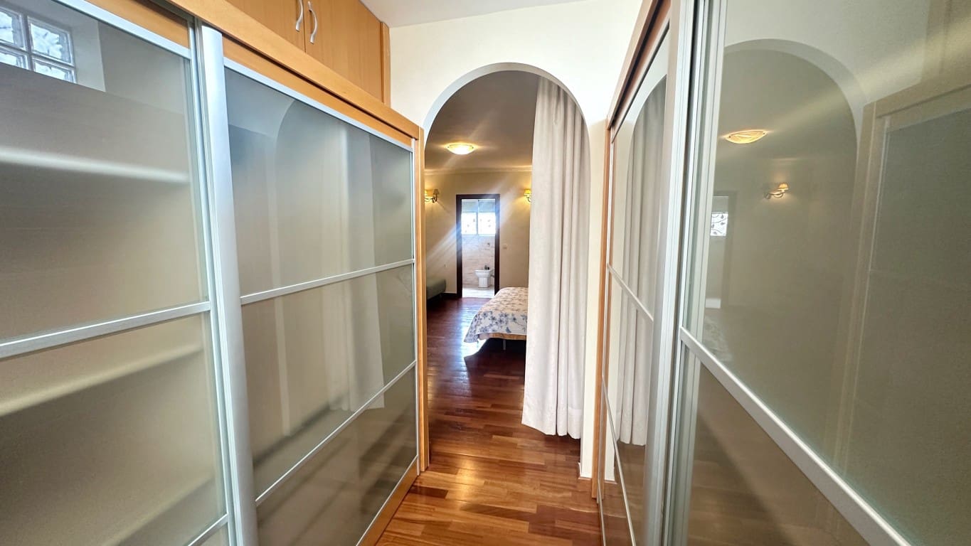 5 makuuhuone Huvila myytävänä paikassa Benidorm mukana uima-altaan - 895 000 € (Ref: 10024654)