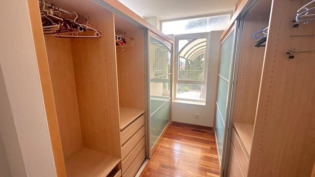 5 makuuhuone Huvila myytävänä paikassa Poniente, Benidorm mukana uima-altaan - 895 000 € (Ref: 10024654)