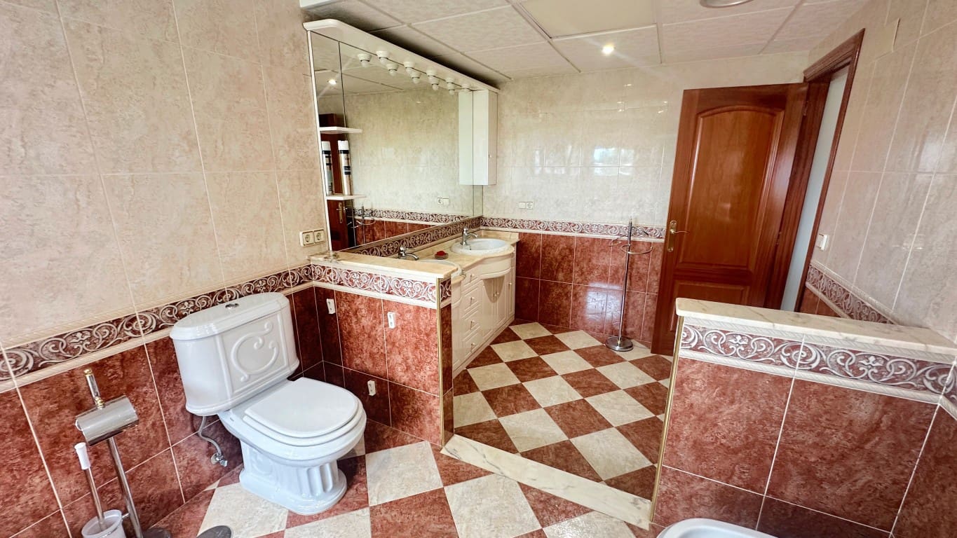 5 makuuhuone Huvila myytävänä paikassa Benidorm mukana uima-altaan - 895 000 € (Ref: 10024654)