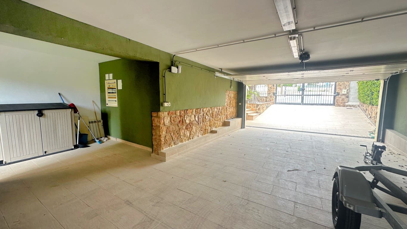 5 makuuhuone Huvila myytävänä paikassa Benidorm mukana uima-altaan - 895 000 € (Ref: 10024654)