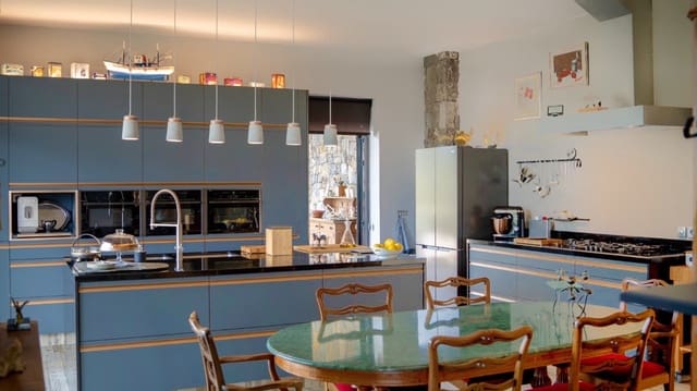 3 quarto Moradia para venda em Guadalest com piscina - 1 895 000 € (Ref: 10024655)