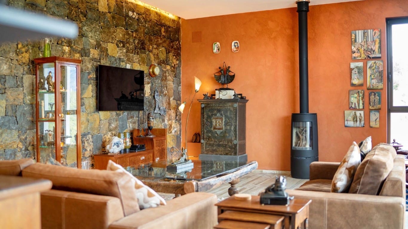 3 quarto Moradia para venda em Guadalest com piscina - 1 895 000 € (Ref: 10024655)