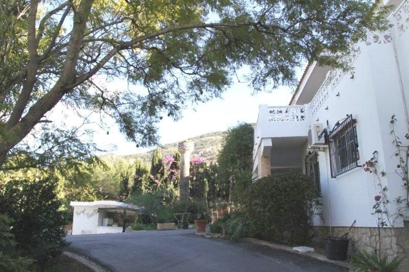 Chalet de 5 habitaciones en Albir en venta con piscina - 1.500.000 € (Ref: 10024657)