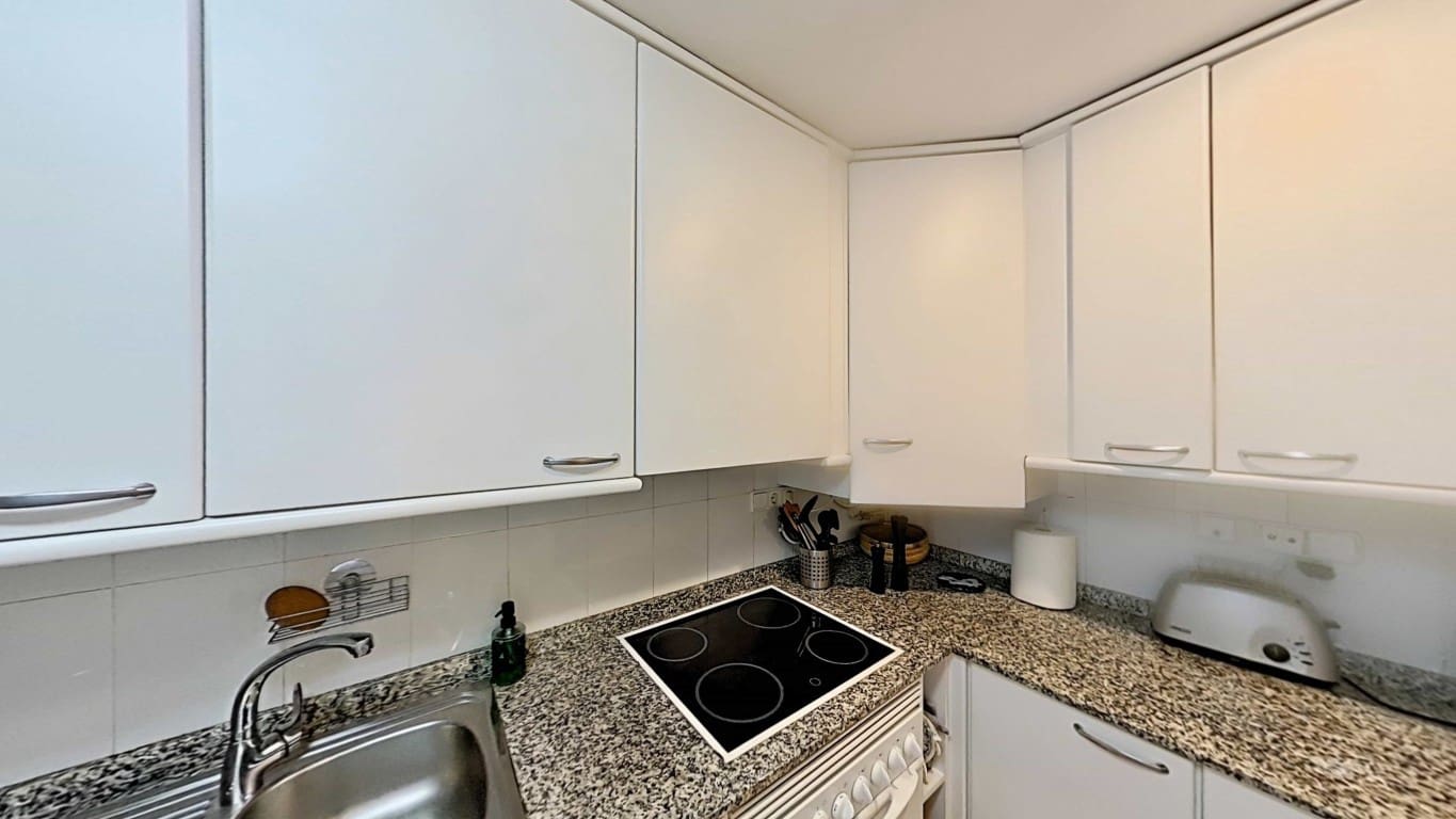 4 soverom Leilighet til salgs i Albir med svømmebasseng - € 450 000 (Ref: 10034837)