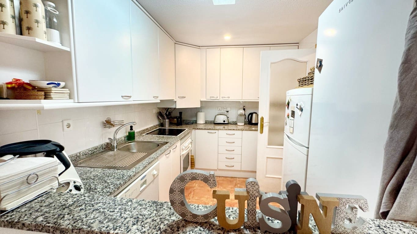 4 soverom Leilighet til salgs i Albir med svømmebasseng - € 450 000 (Ref: 10034837)