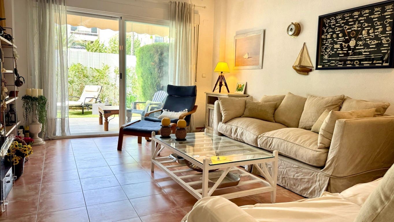 4 soverom Leilighet til salgs i Albir med svømmebasseng - € 450 000 (Ref: 10034837)