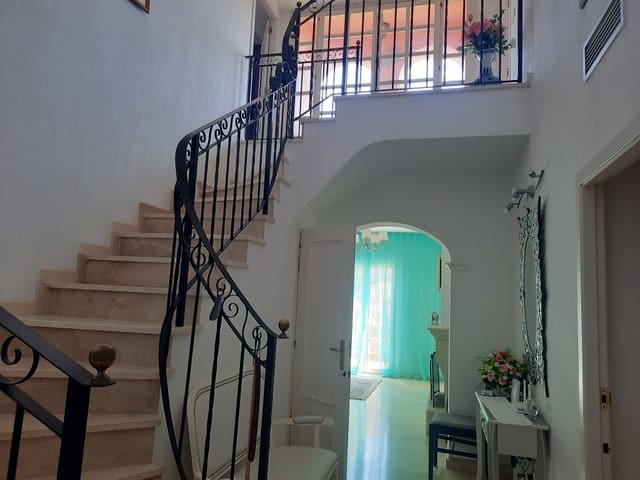 4 sypialnia Willa na sprzedaż w Golf Bahía, Finestrat z basenem - 950 000 € (Ref: 10082127)
