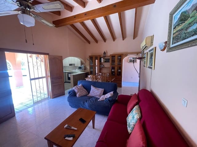2 slaapkamer Villa te koop in Pueblo - Urbanizaciones, Alfaz del Pi / L'Alfàs del Pi met zwembad - € 470.000 (Ref: 10082129)