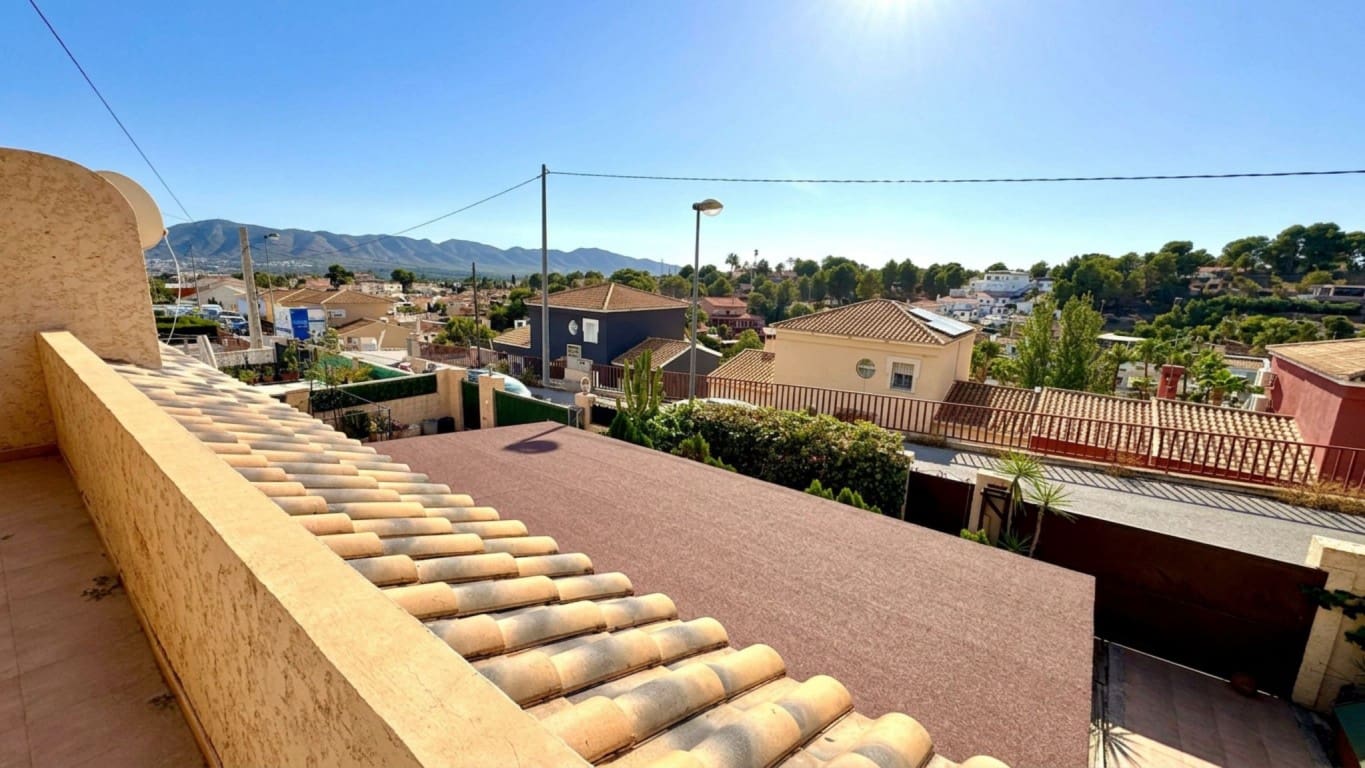 5 soverom Villa til salgs i La Nucia - € 420 000 (Ref: 10093777)