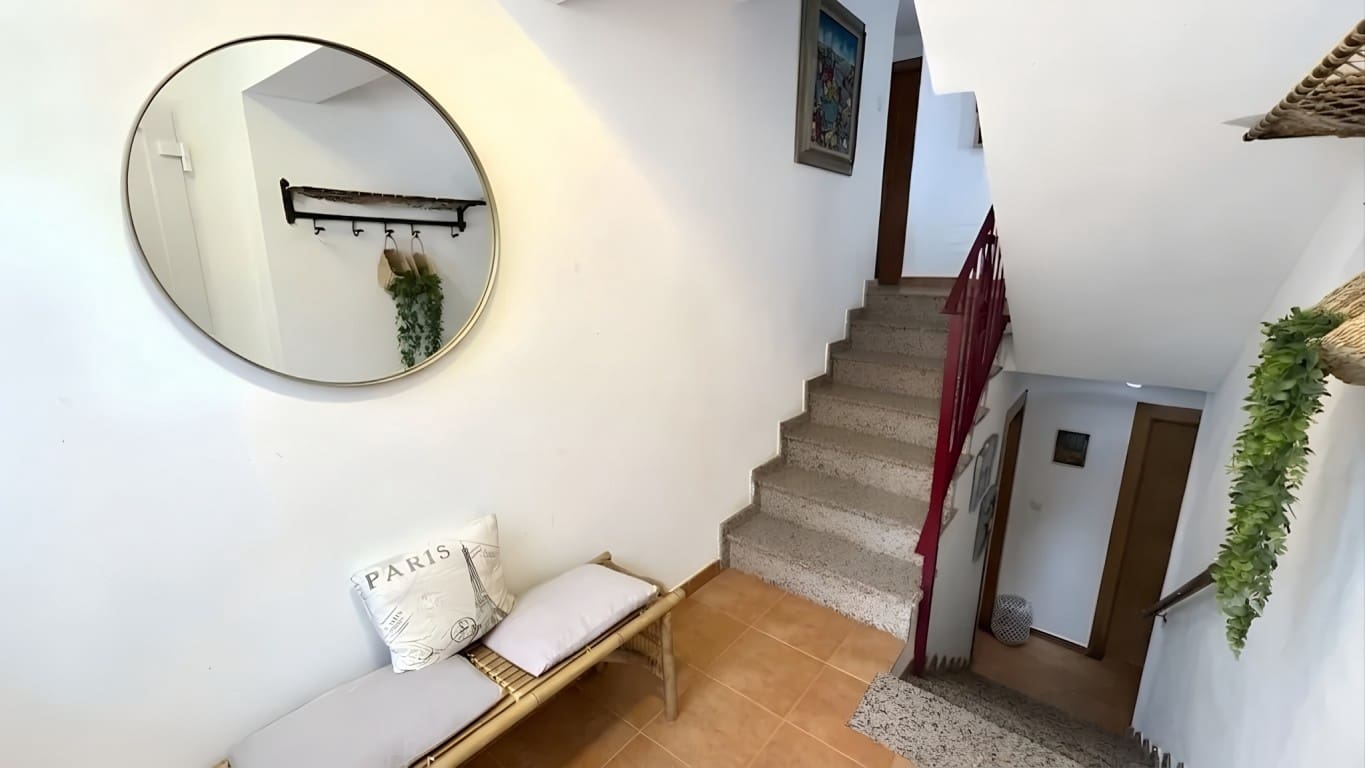 5 soverom Villa til salgs i La Nucia - € 420 000 (Ref: 10093777)