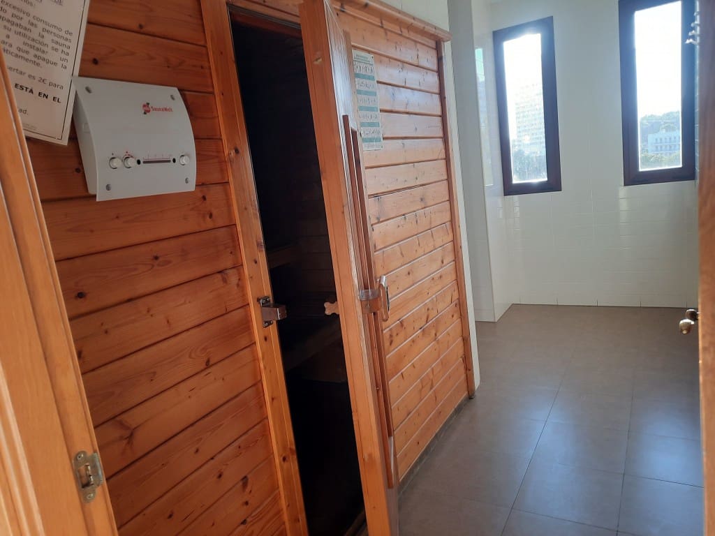 2 camera da letto Appartamento in vendita in Benidorm con piscina - 385.000 € (Rif: 10098874)
