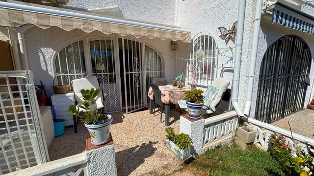 1 sypialnia Apartament na sprzedaż w Albir, Alfaz del Pi / L'Alfàs del Pi - 199 000 € (Ref: 10101388)