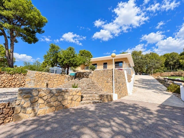 5 makuuhuone Huvila myytävänä paikassa Levante Alto, Benidorm mukana uima-altaan - 995 000 € (Ref: 10167162)
