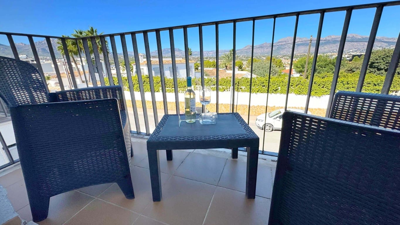 3 soverom Bungalow til salgs i Albir med svømmebasseng garasje - € 399 000 (Ref: 10172411)