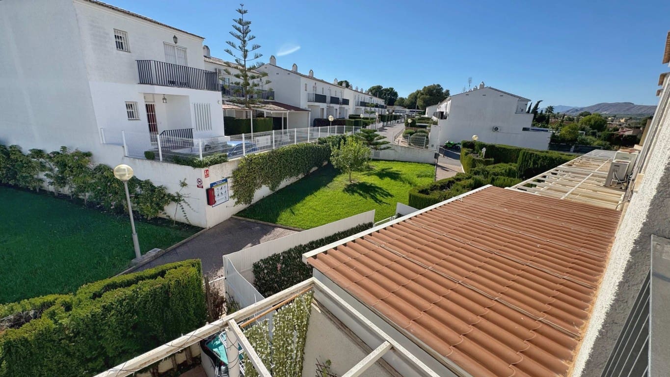 3 soverom Bungalow til salgs i Albir med svømmebasseng garasje - € 399 000 (Ref: 10172411)