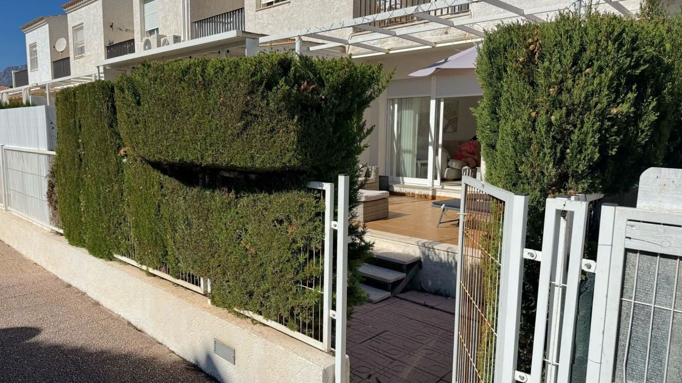 3 soverom Bungalow til salgs i Albir med svømmebasseng garasje - € 399 000 (Ref: 10172411)