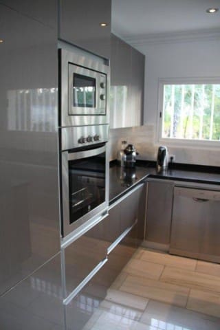 6 quarto Moradia para venda em Albir com piscina - 2 950 000 € (Ref: 1940506)