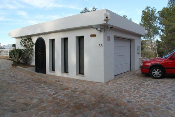 6 quarto Moradia para venda em Albir com piscina - 2 950 000 € (Ref: 1940506)